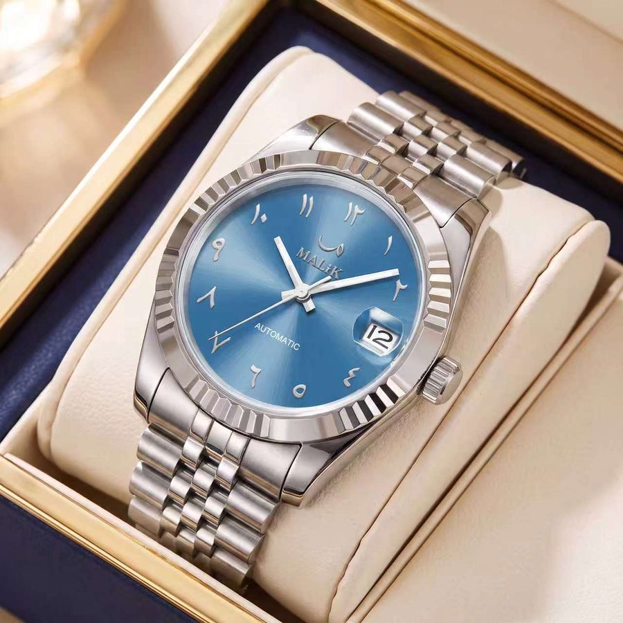 MALiK Ice Blue in der Uhrenbox